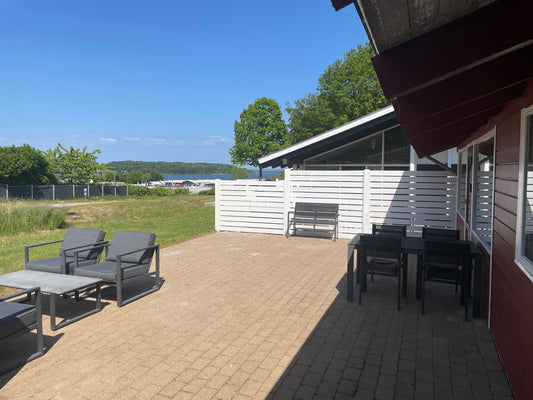 Ferienhaus 15 (SOL-05) – Neu renoviertes Ferienhaus mit Meerblick | Løjt Ferienzentrum