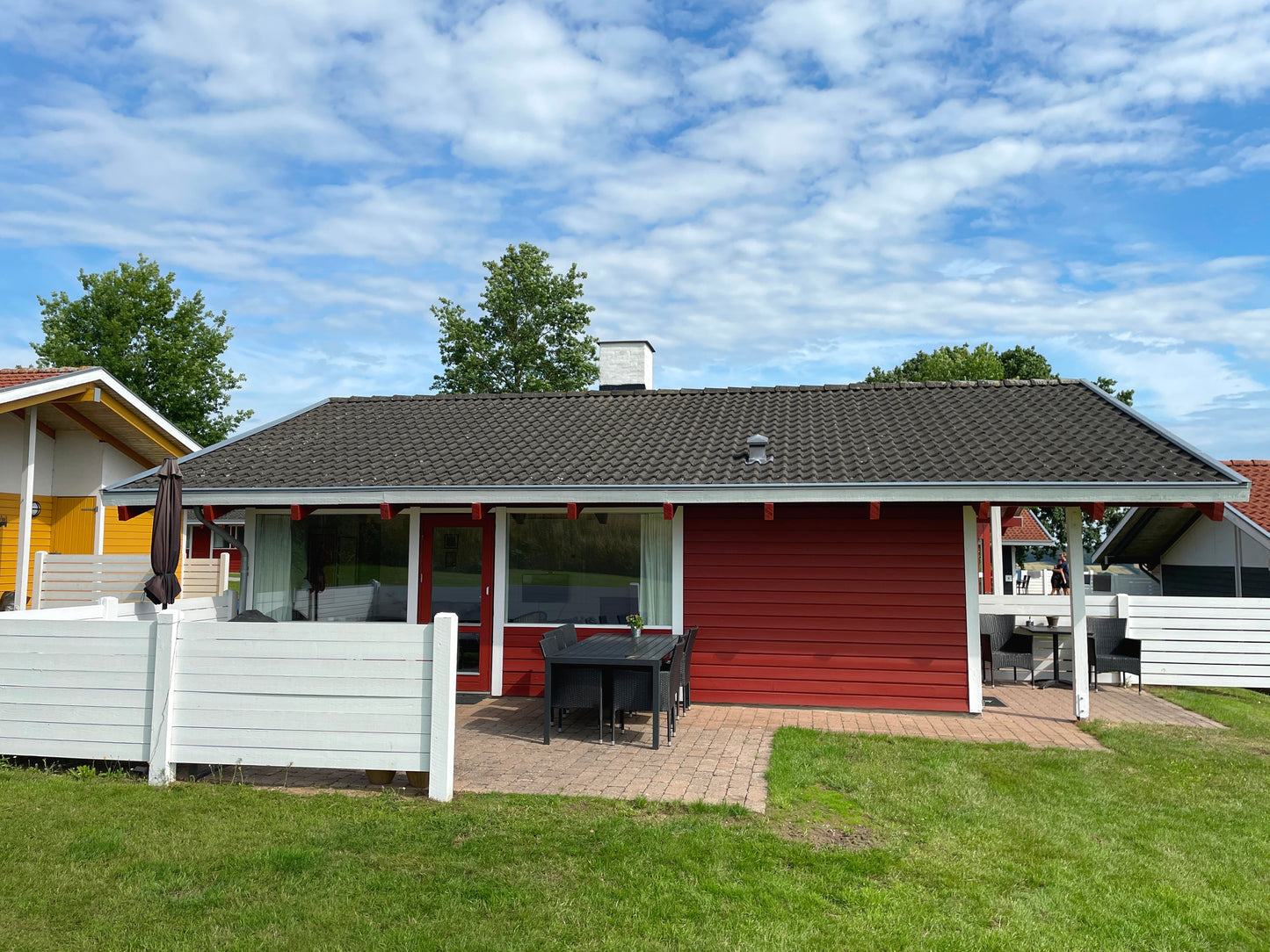 Ferienhaus 216 (STEP-30) – Familienfreundliches Ferienhaus mit Meerblick | Løjt Ferienzentrum