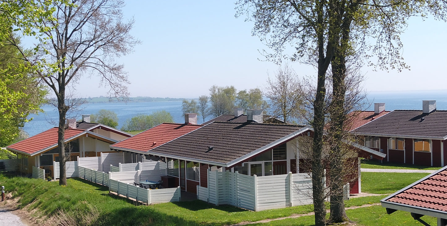 Ferienhaus 23 (SOL-13) – Meerblick &amp; familienfreundliches Ferienhaus im Løjt Ferienzentrum