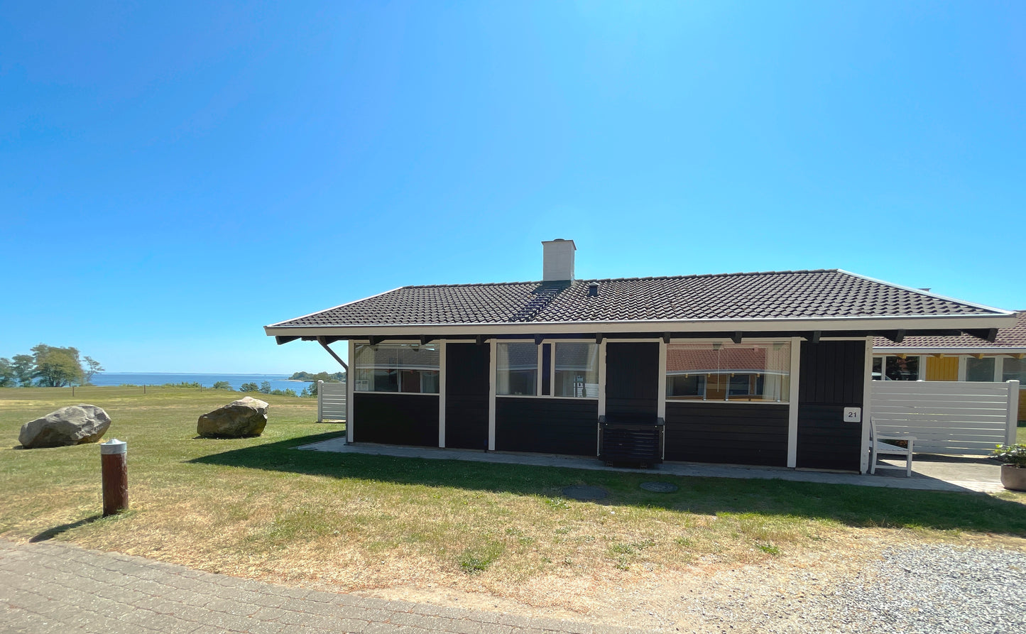 Ferienhaus 26 (SOL-21) – Panoramablick &amp; Top-Lage | Løjt Ferienzentrum